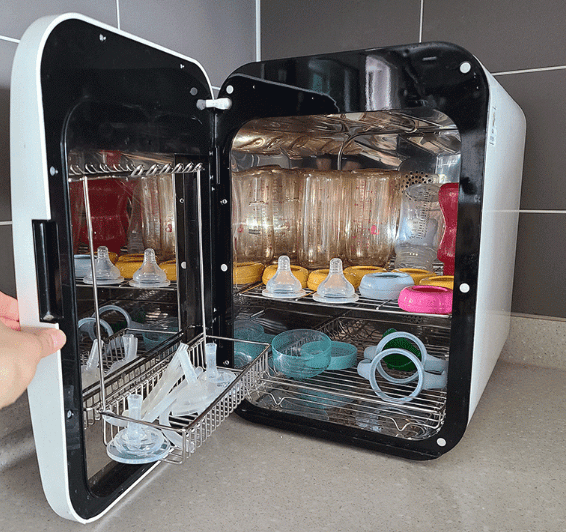 How to Sanitize Baby Bottles by&nbsp;Material